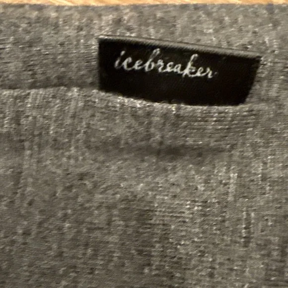 Icebreaker Women Lrg Long Button Up Cardigan Dark Gray Merino Wool Pockets EUC - Picture 13 of 13